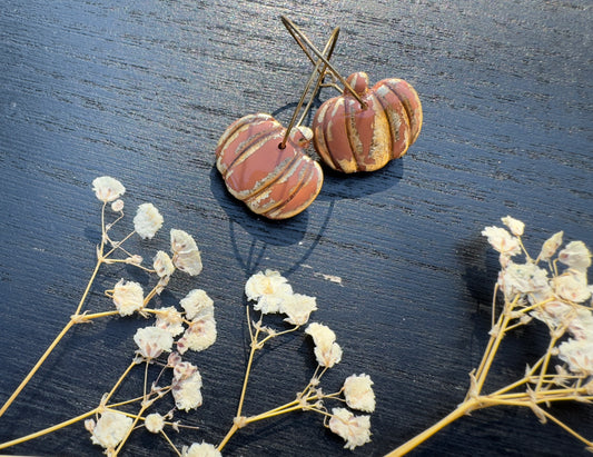 Pumpkin gold hoop earring